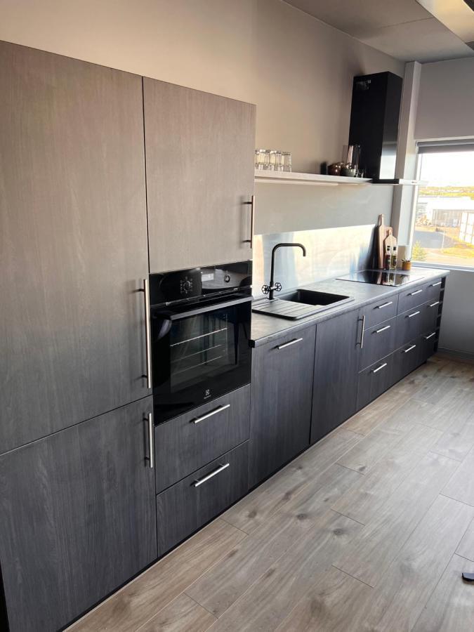Tb Apartments Akureyri Bagian luar foto